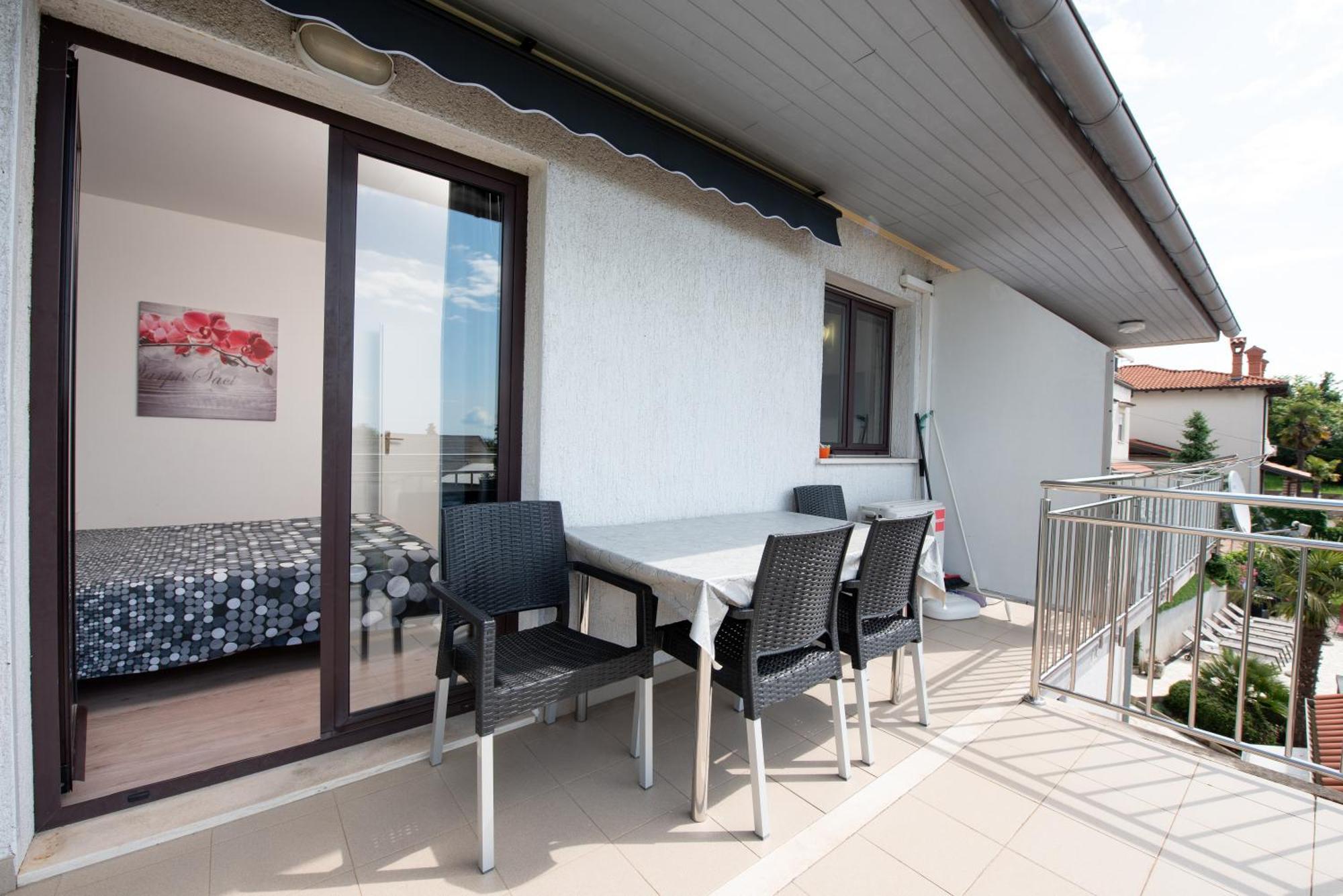 Apartments Dorijan With Pool マトゥリ エクステリア 写真